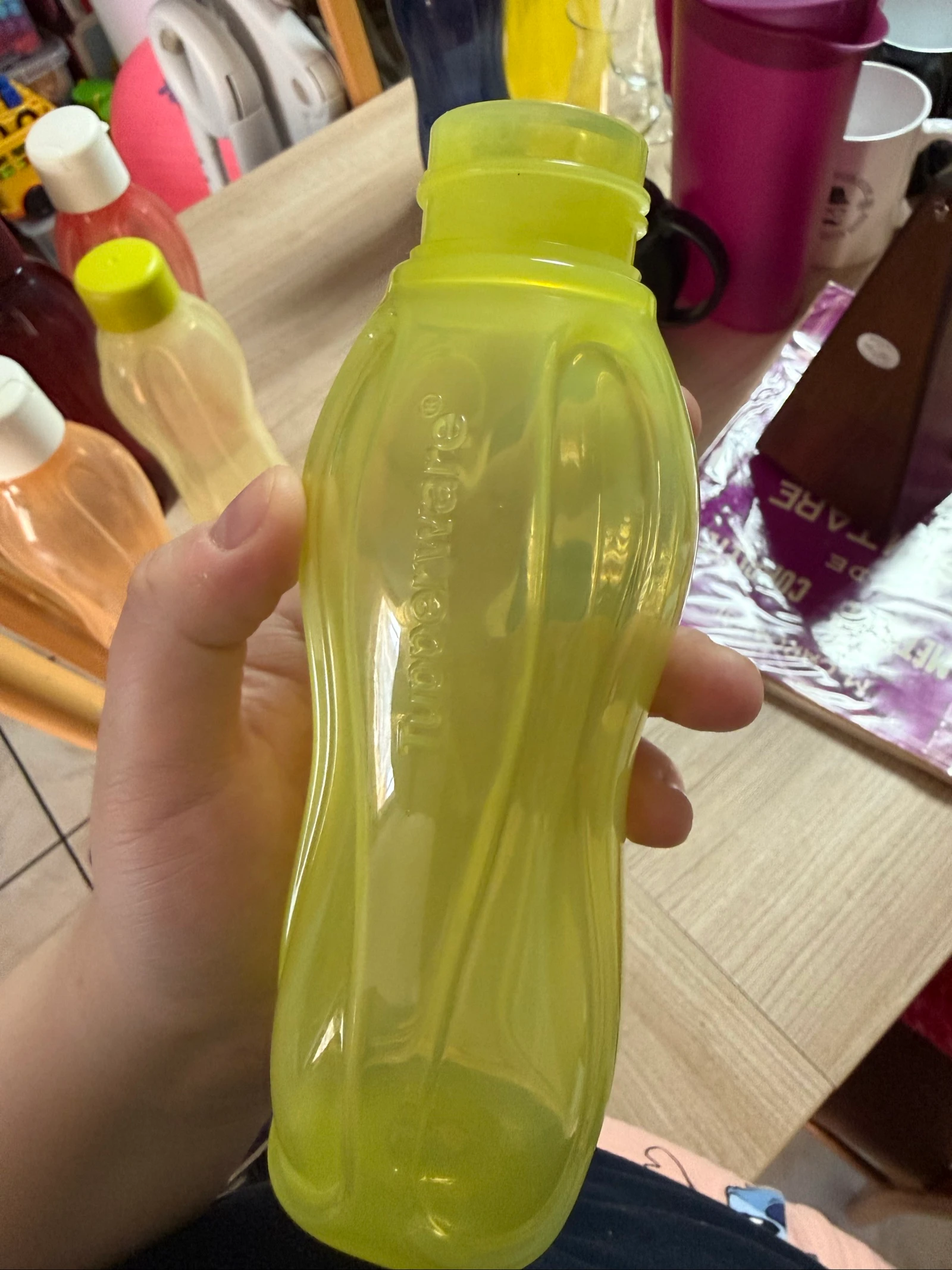 Lot 3 Tupperware bottles 310ML + 500 ML – photo 12